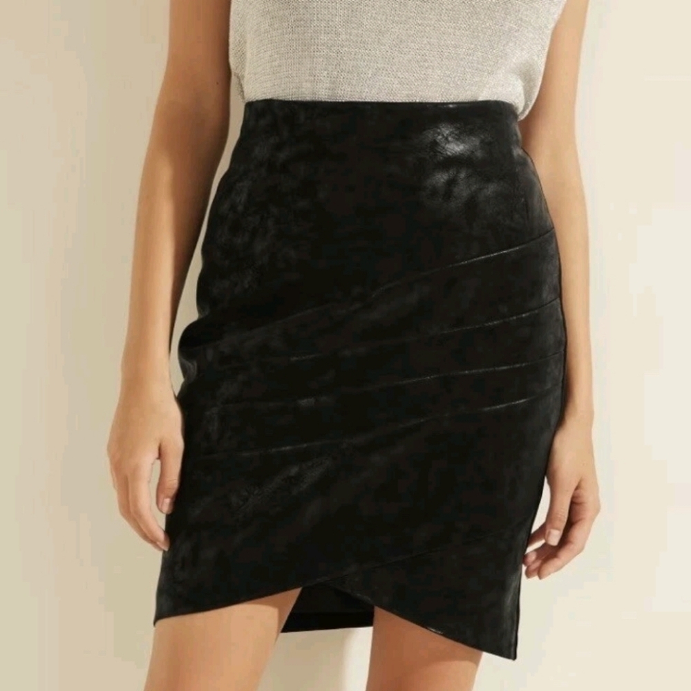 GUESS Women's Rosalba Faux Leather Mini Skirt